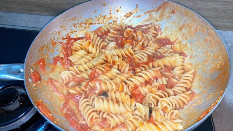 Una delizia veloce: spaghetti con pomodorini congelati!